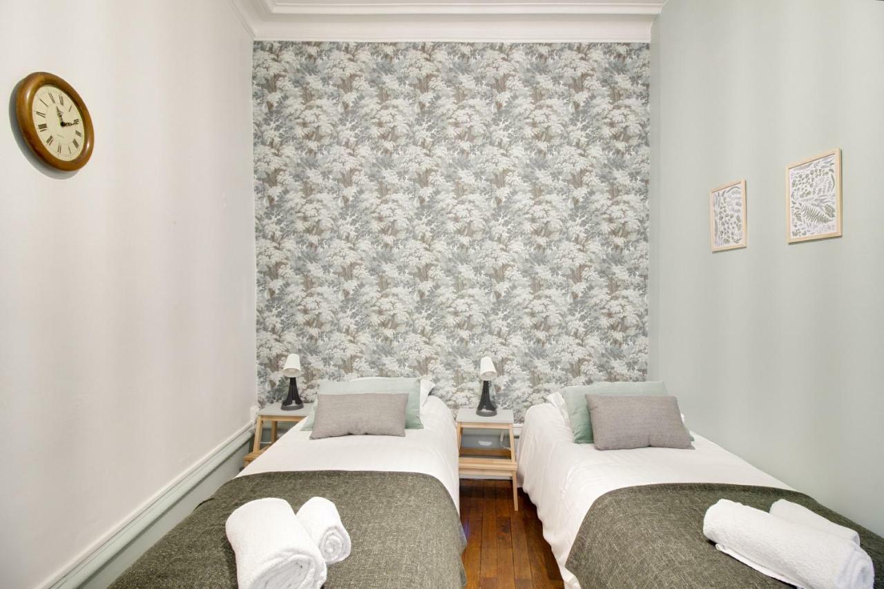 Sous Le Cedre - Au Coeur De Nantes Apartment Екстериор снимка